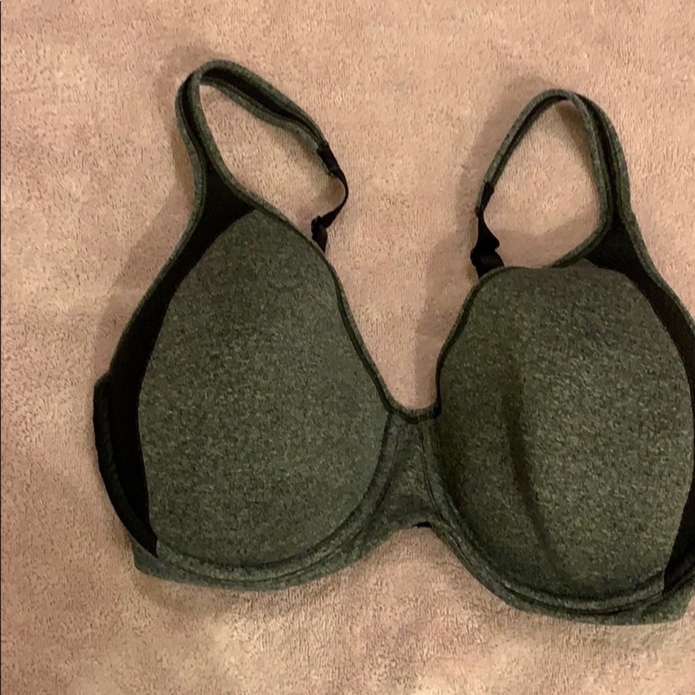 💕LAST CHANCE removing item today 💕36 DD Bali bra